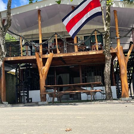 Uvita Pirates Hostel Kültér fotó